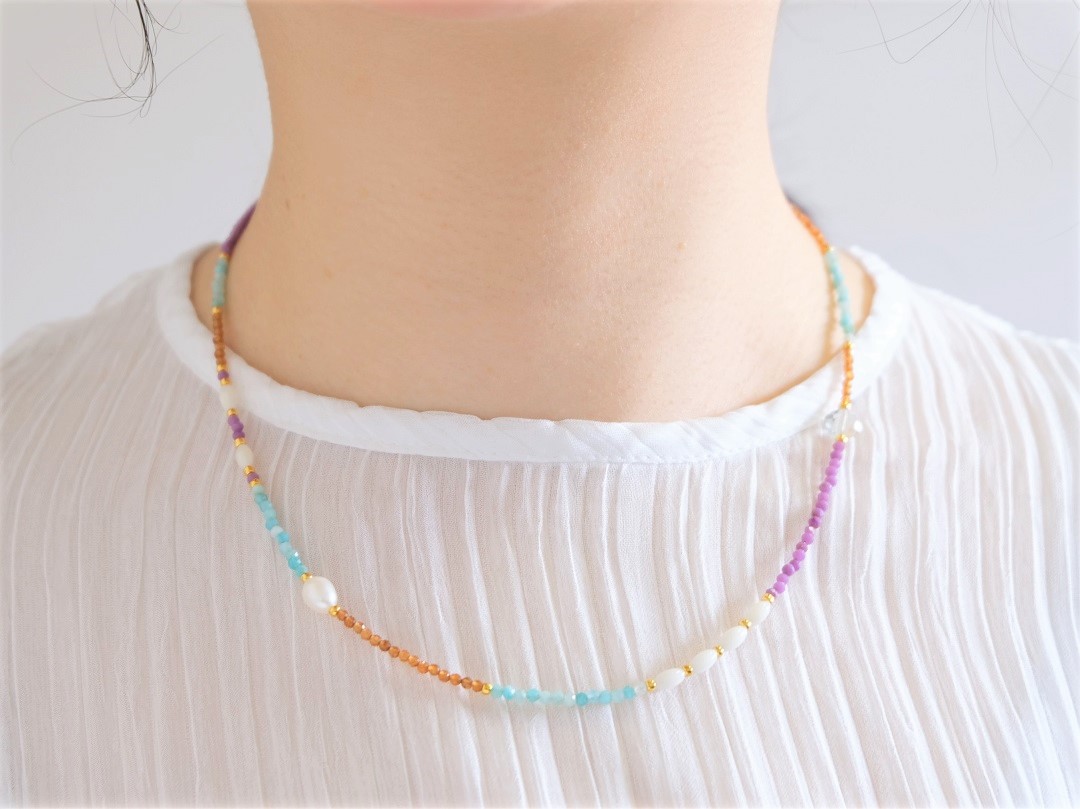 Yndislegt  necklace ＆ bracelet　春夏コーデを彩る天然石のビーズシリーズ
