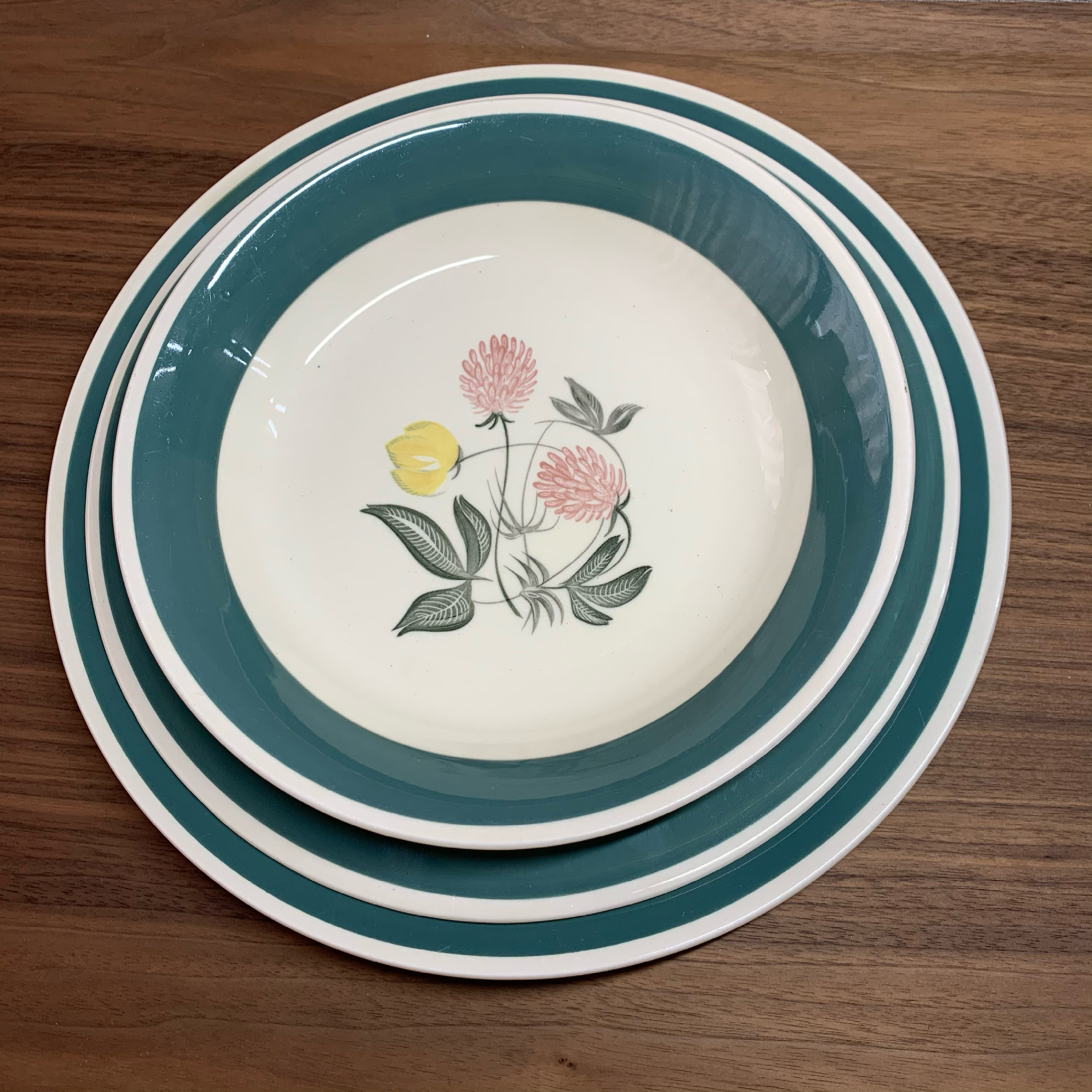 メドウスイートのプレートが入荷しました！