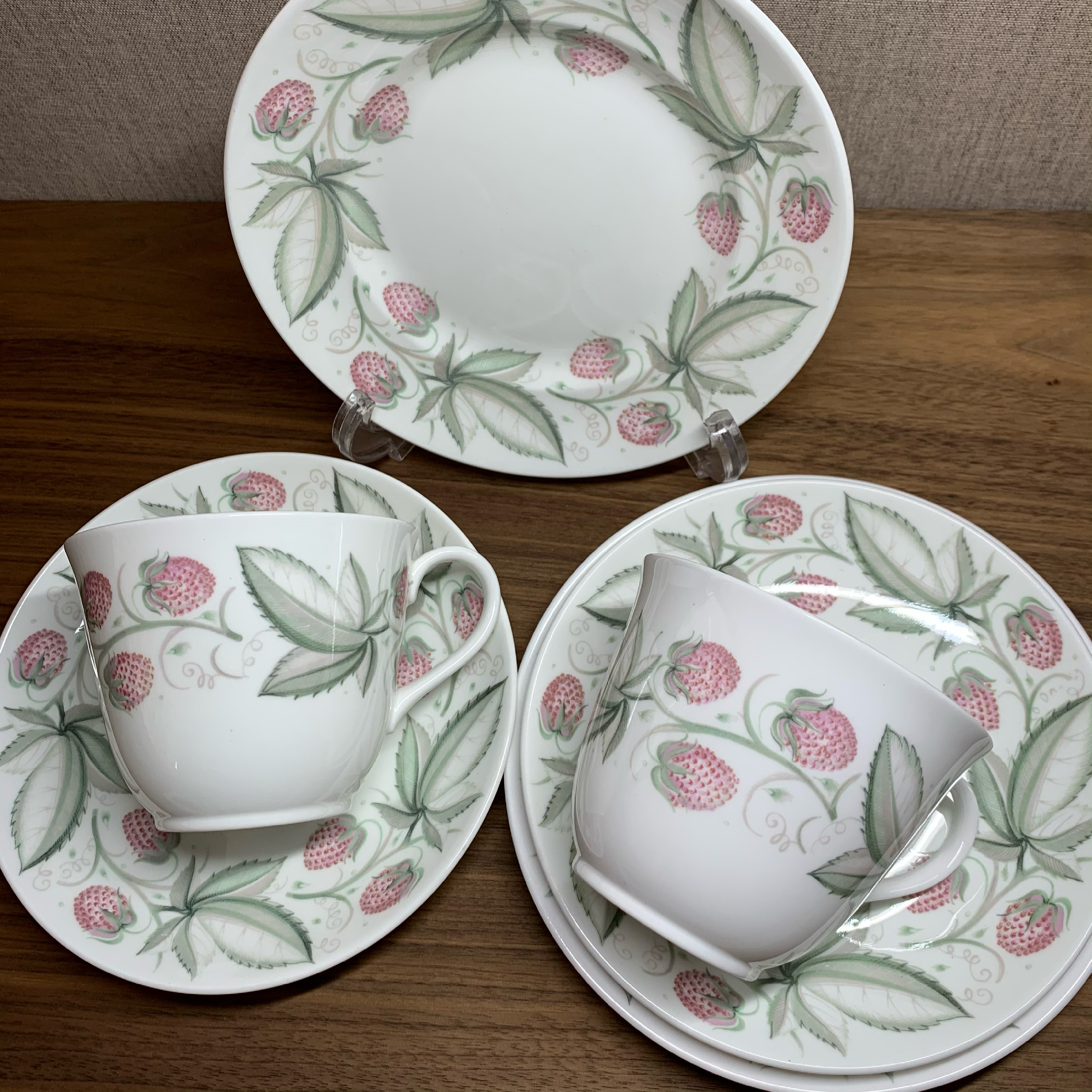 ワイルドストロベリーも入荷しています。