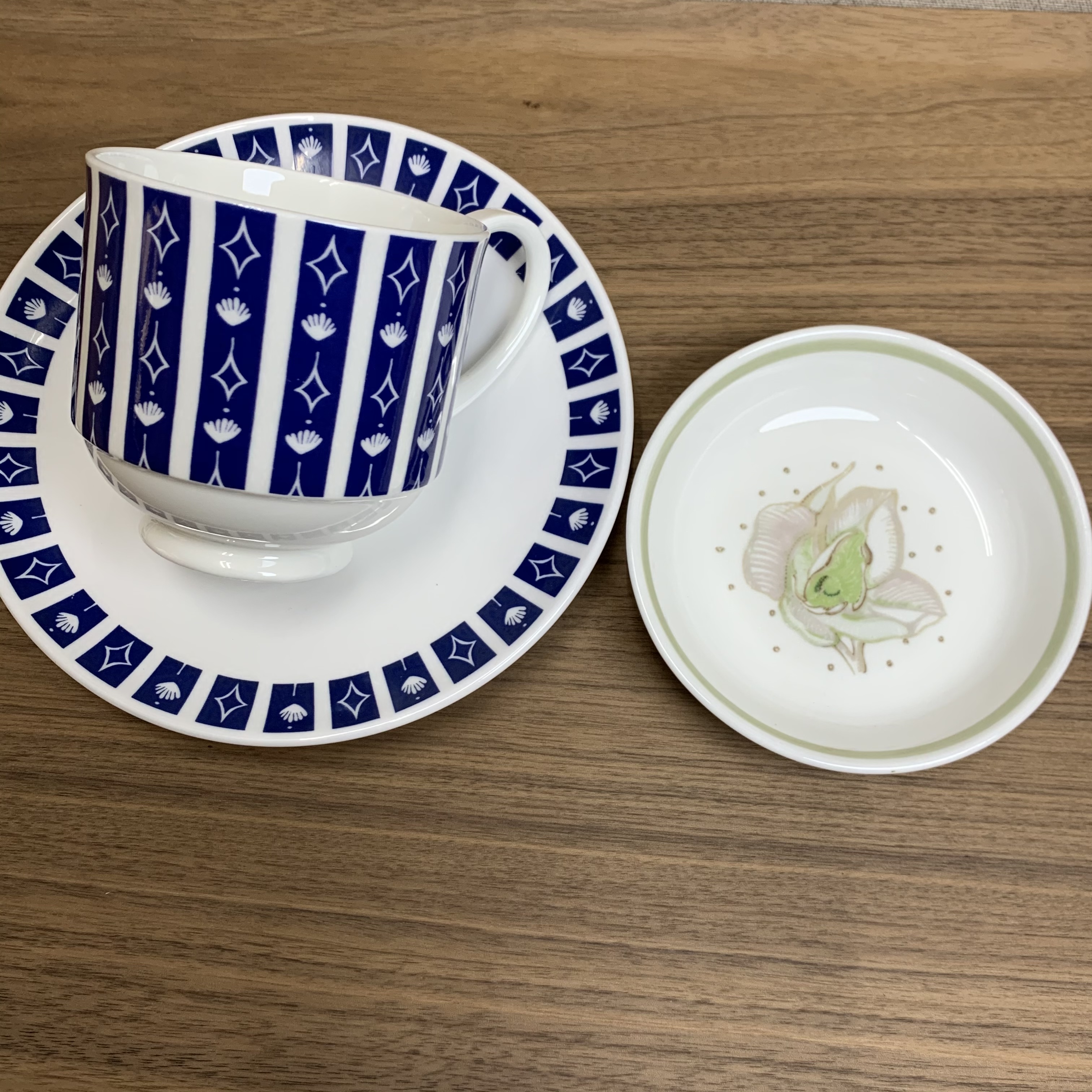 マーキュリーのカップ＆ソーサーが入荷しました！
