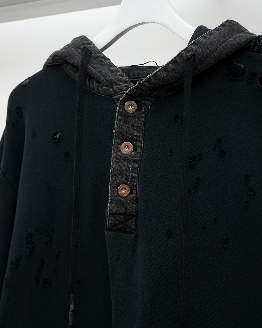 【D.hygen (ディーハイゲン)】1stを紹介しようとしたら１型だけになっちゃったよ