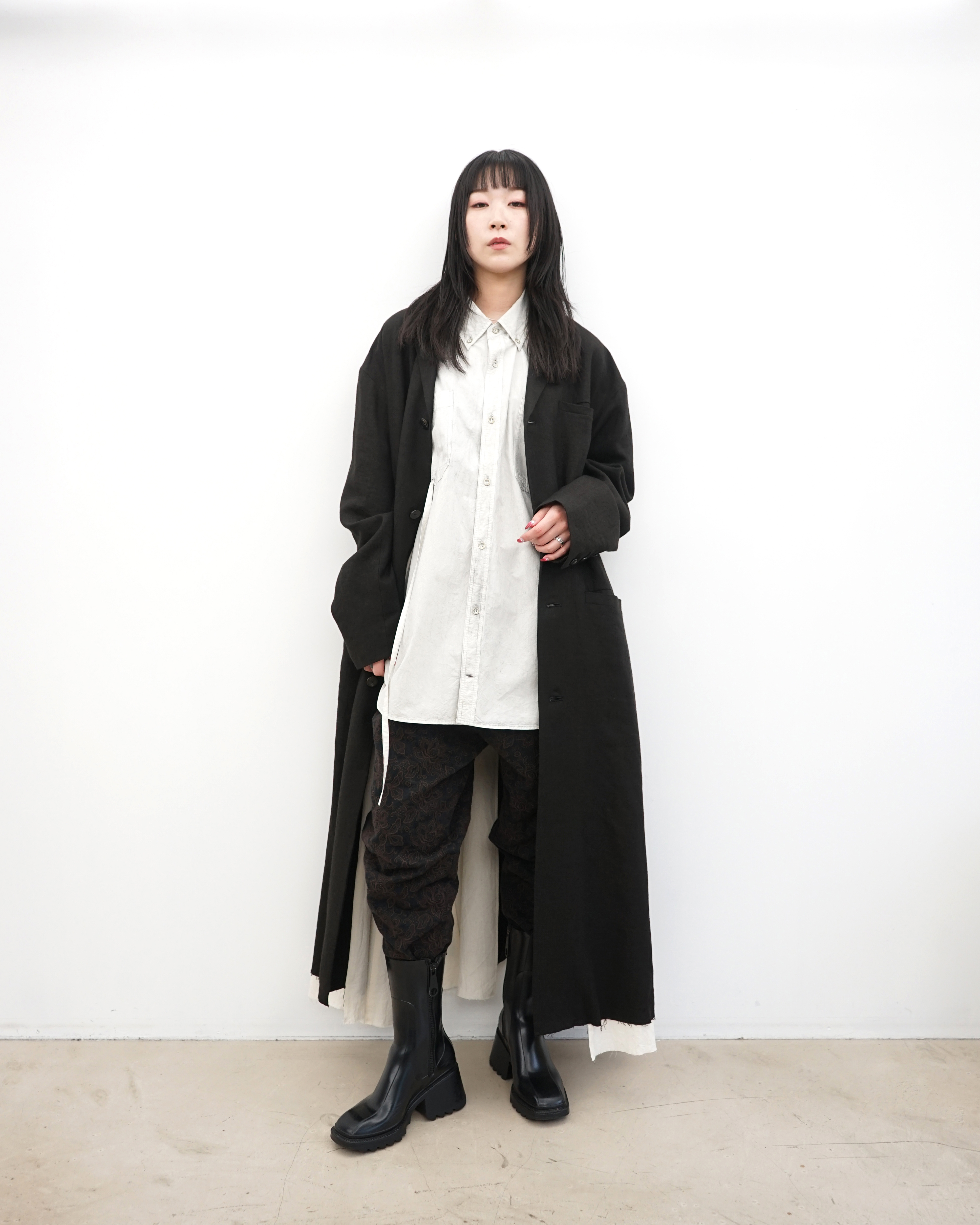 【kujaku(クジャク)】シーズンを代表するコート