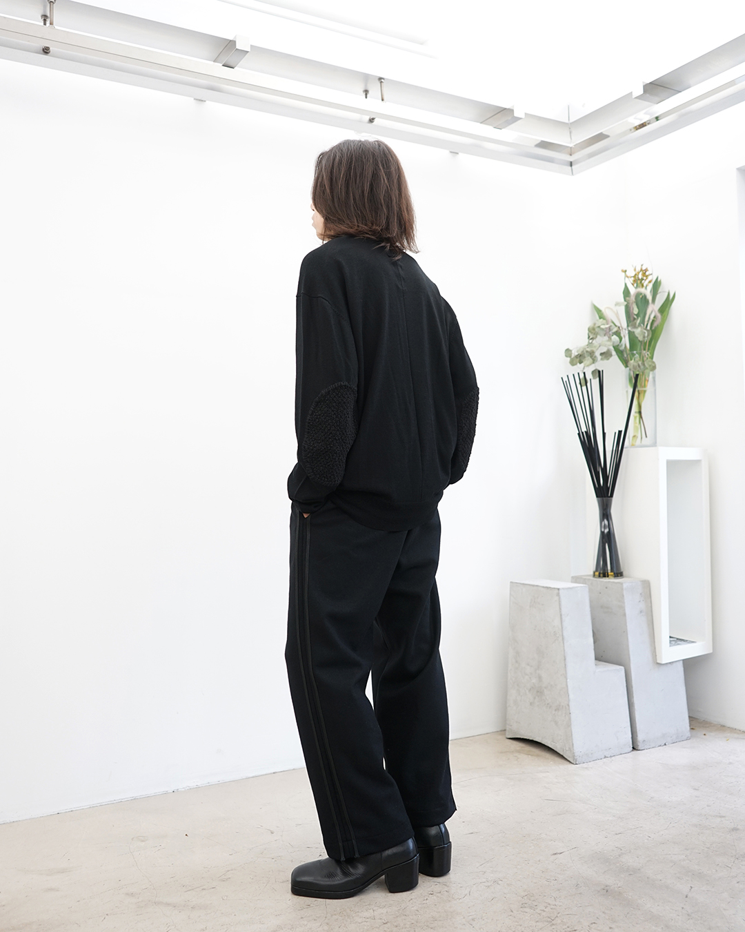 【kujaku(クジャク)】かっこよさが分かりづらすぎるパンツ