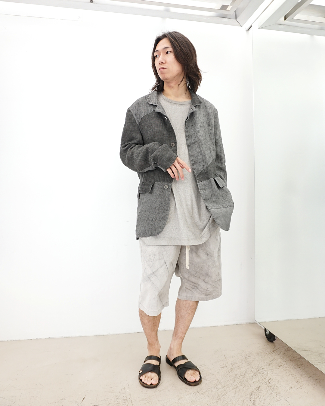 【daub（ドーブ）】ジャケットにショーツを着るということ