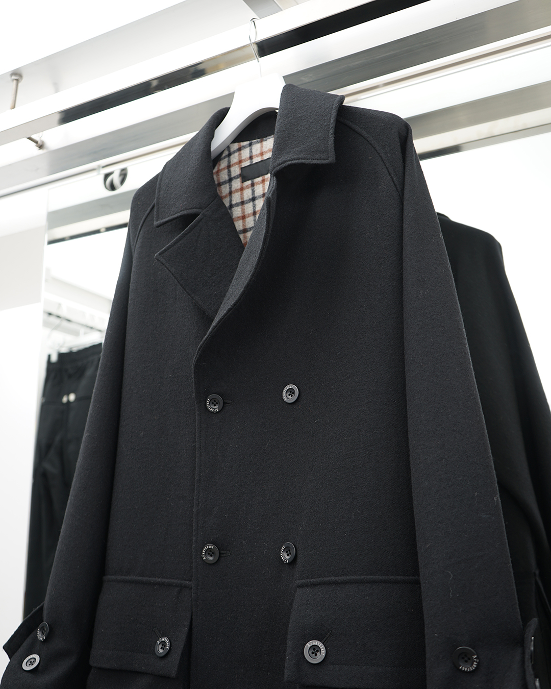 【A.F ARTEFACT（エーエフアーティファクト）】 Double Breasted Coat