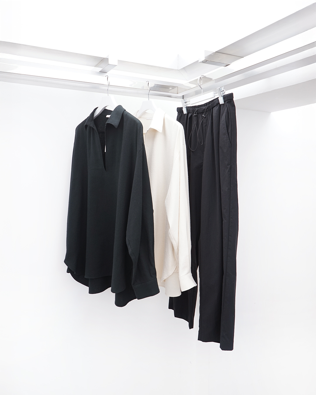 【Blanc YM（ブランワイエム）】空気を帯びる25AW