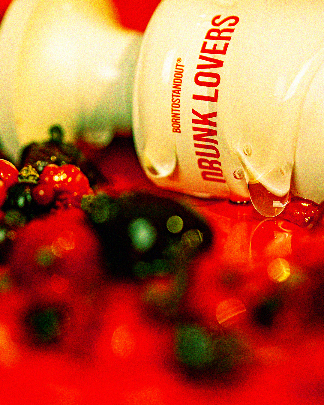 【BORNTOSTANDOUT(ボーントゥスタンドアウト)】DRUNK LOVERSで酔いたい