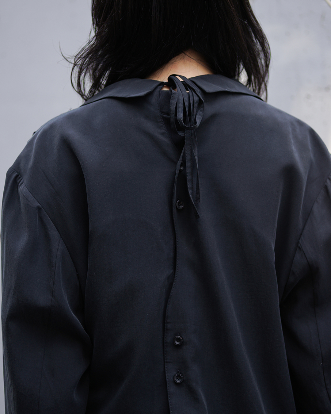 【Professor.E (プロフェッサーイー)】 バックスタイルが美しいウィメンズ