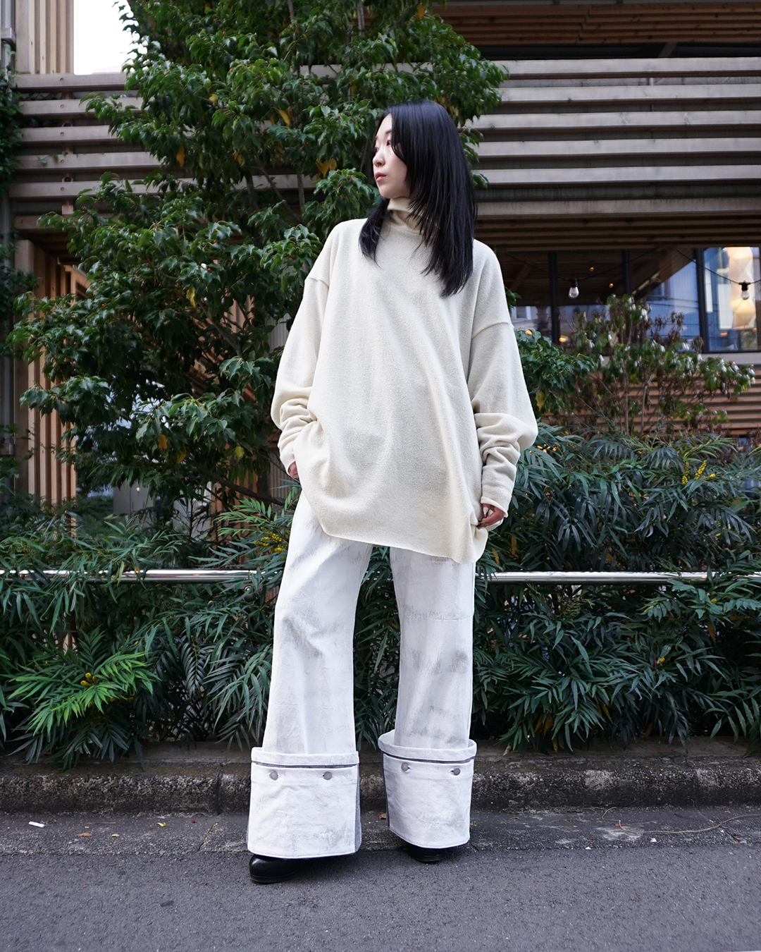 【kujaku（クジャク）】と【Nomàt（ノマット）】の白