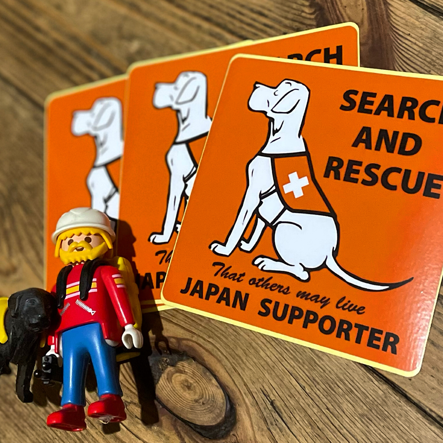 再入荷のお知らせ　「災害救助犬ステッカー　レトリーバー」