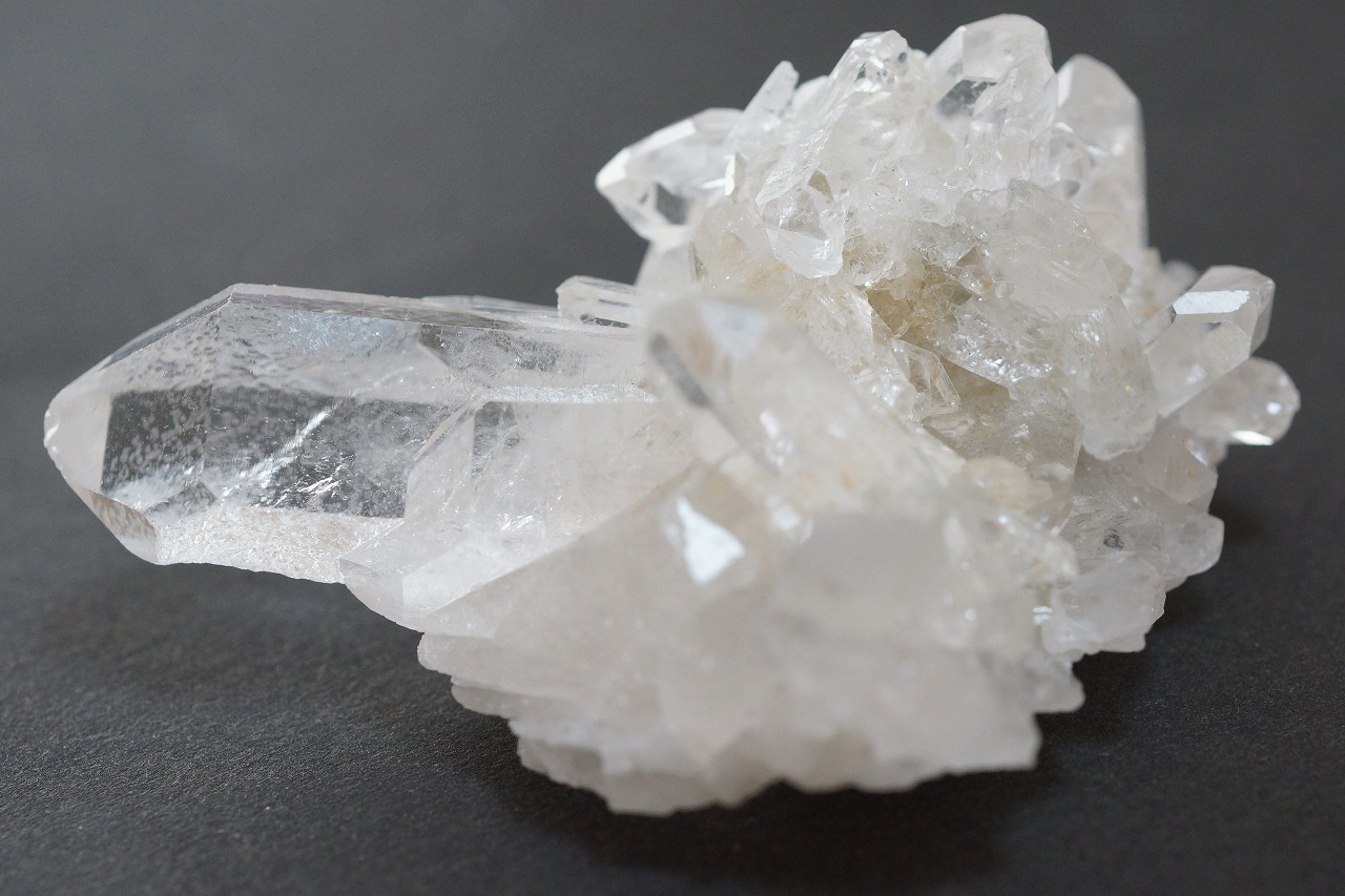 【完全閉店セール】高品質!トマスゴンサガ産水晶がお安くなりました！お見逃しなく！