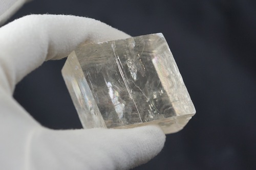 美しいのに安価!ゴールデンカルサイトが入荷しました☆