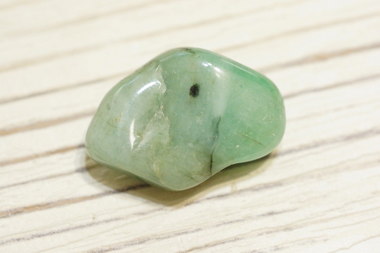 今日は綺麗なタンブルが色々入荷しました☆