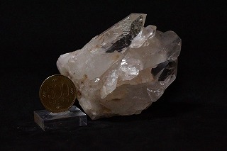 トライゴーニック・レコードキーパ入り水晶が入荷しました☆