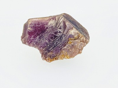 暗闇に光をともす！レピドライトが入荷しました☆