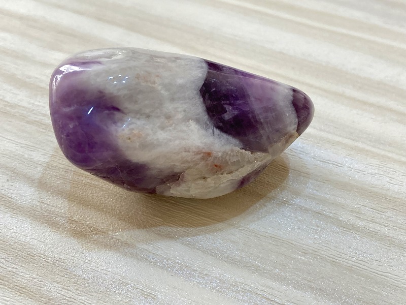 シェブロンアメジスト、プレゼント価格のリオリッタジャスパーが入荷しました☆