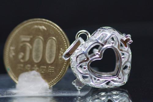 付け替え用ペンダントトップが入荷しました☆