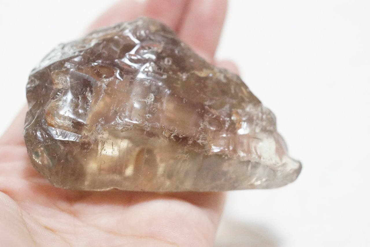 素朴な天然シトリン原石が入荷しました☆