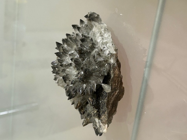キラキラ☆アーセノパイライト(Arsenopyrite Quartz硫砒鉄鉱）クォーツが入荷しました