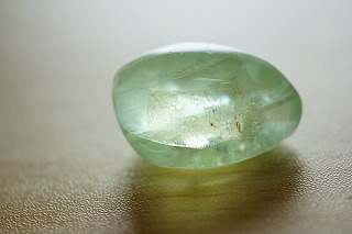 綺麗なフローライトタンブルが入荷しました☆