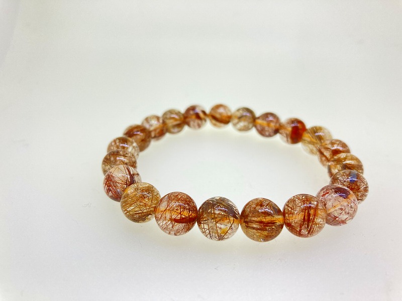 綺麗なルチルクォーツブレスレットが入荷しました☆