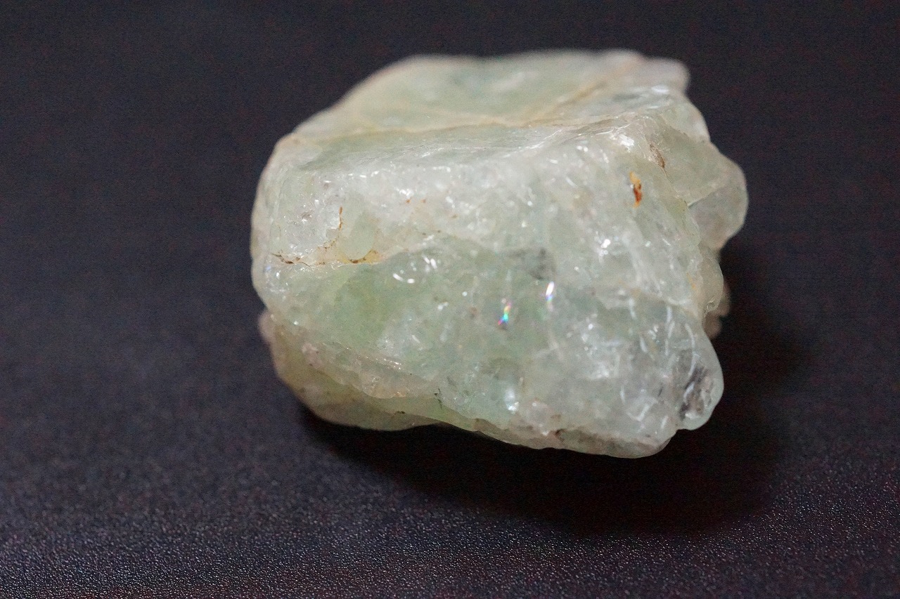 爽やかなアクアマリンの結晶が入荷しました☆