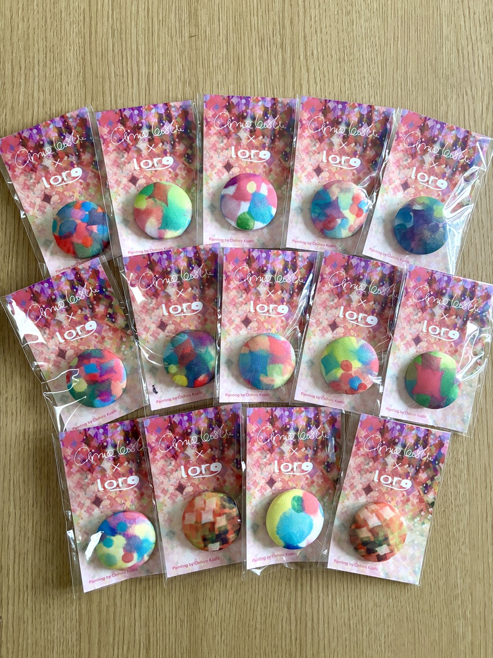 越ちひろ×Loro コラボグッズ追加納品