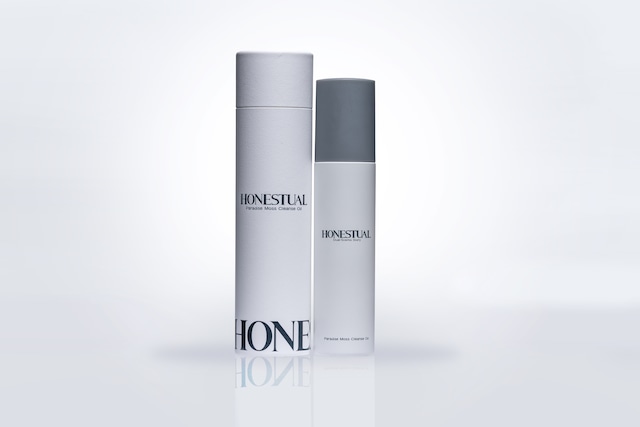 【肌を解きほぐす、新感覚クレンジング】