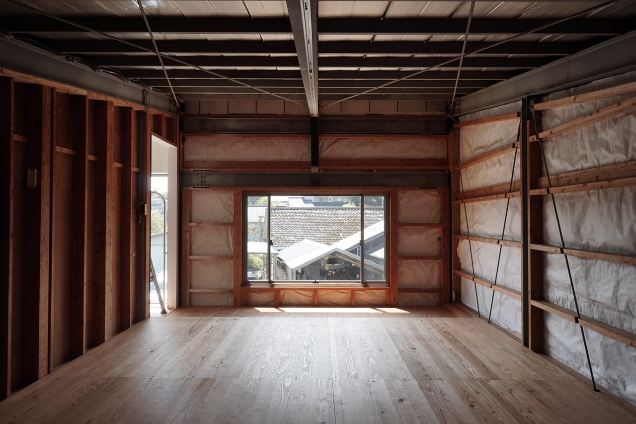 作業部屋の断熱工事スタート