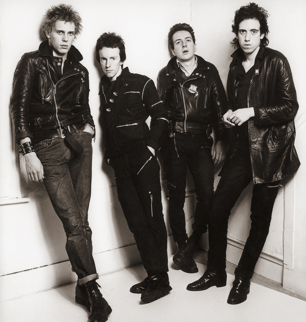 Highwayman "Manila" × The Clash