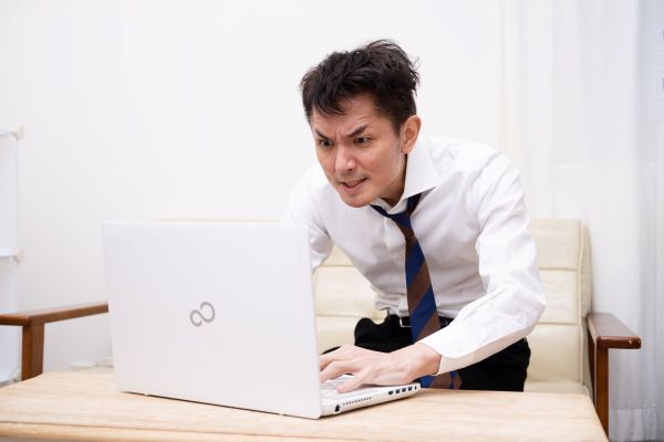 50代の頭頂部の細い髪は、シャンプーから変える！