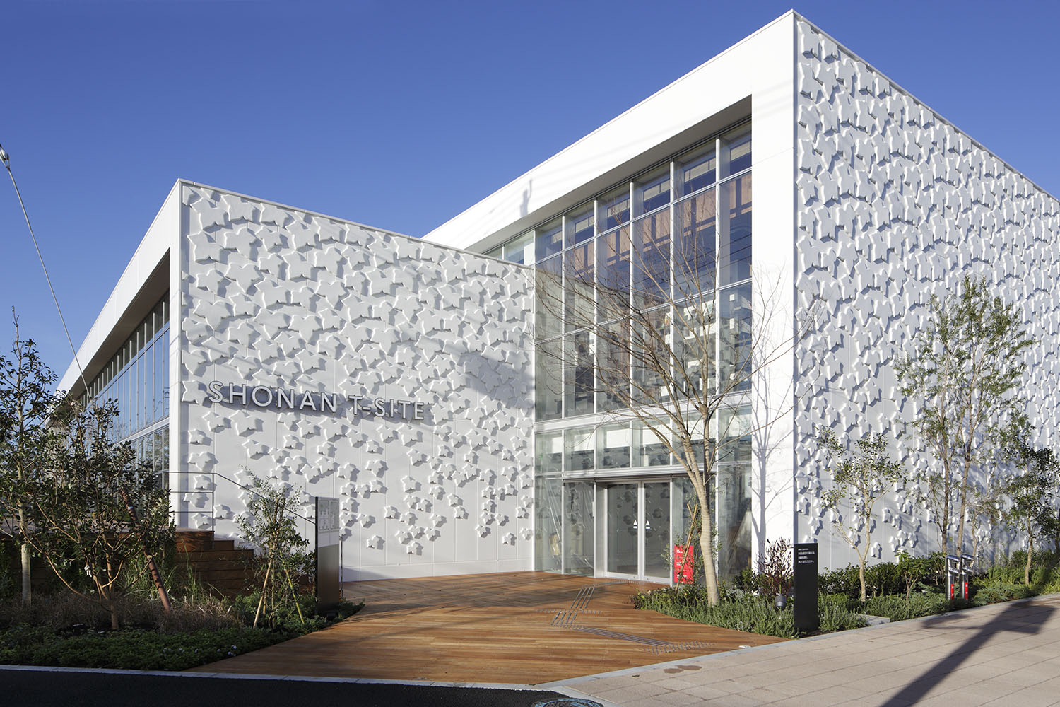 POP UP STORE @湘南T-SITE