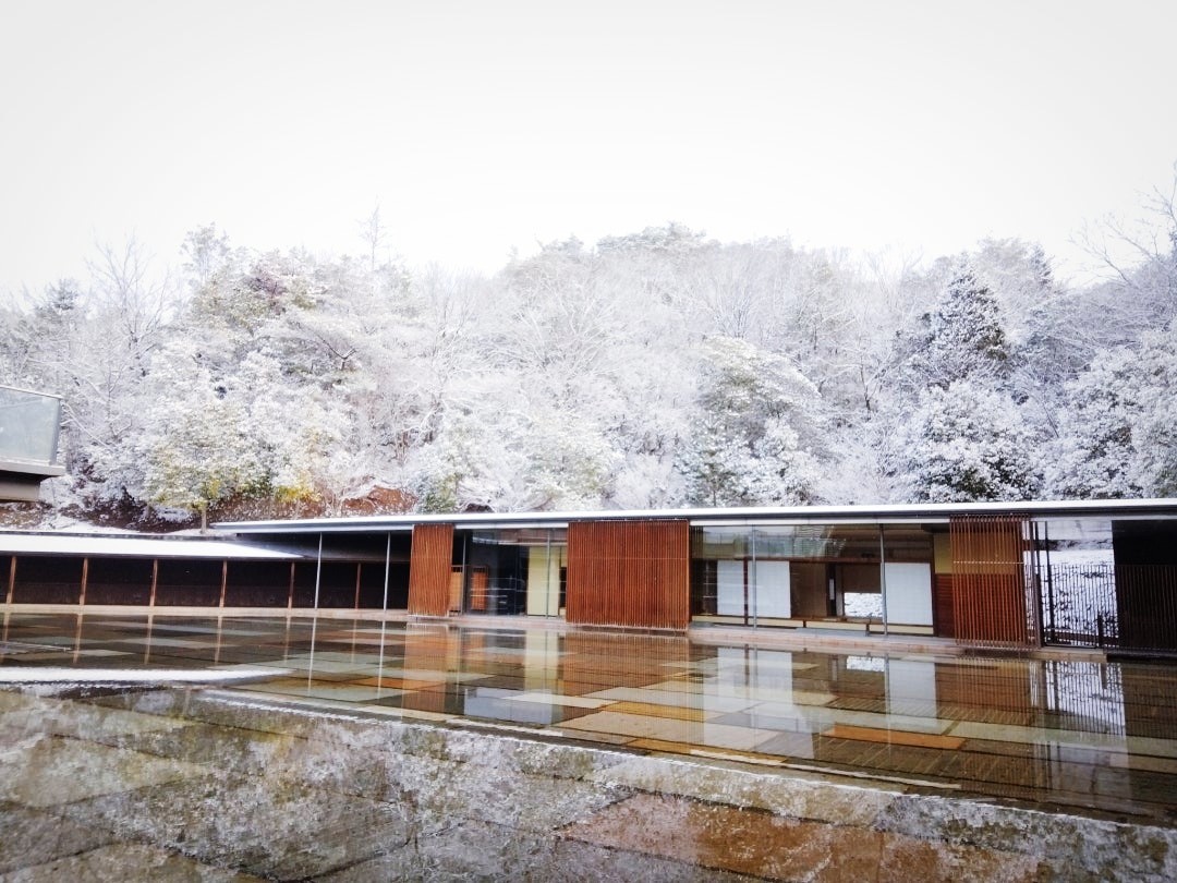 岐阜県現代陶芸美術館「タピオ・ヴィルカラ ー 世界の果て」