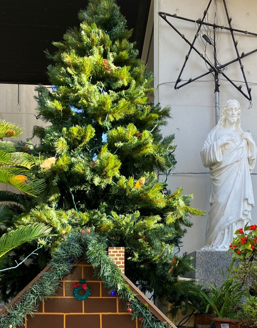 クリスマスツリーの鎌倉