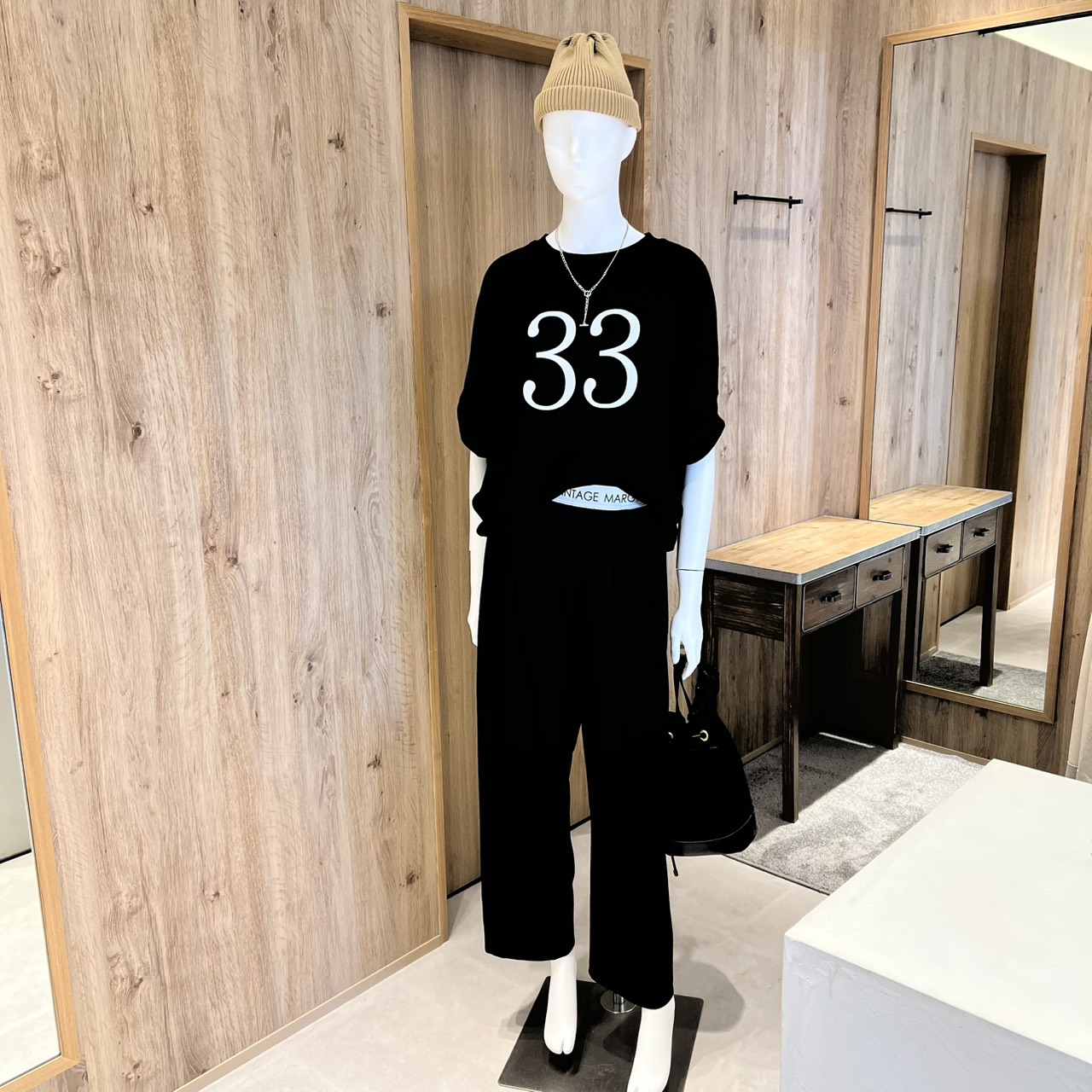 大人のカジュアルは、“ロゴ”で差がつく。MARGAUX vintage 2026 AUTUMN