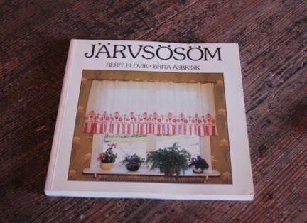 スウェーデン伝統刺繍 ヤルブソー刺繍（Jarvsosom）