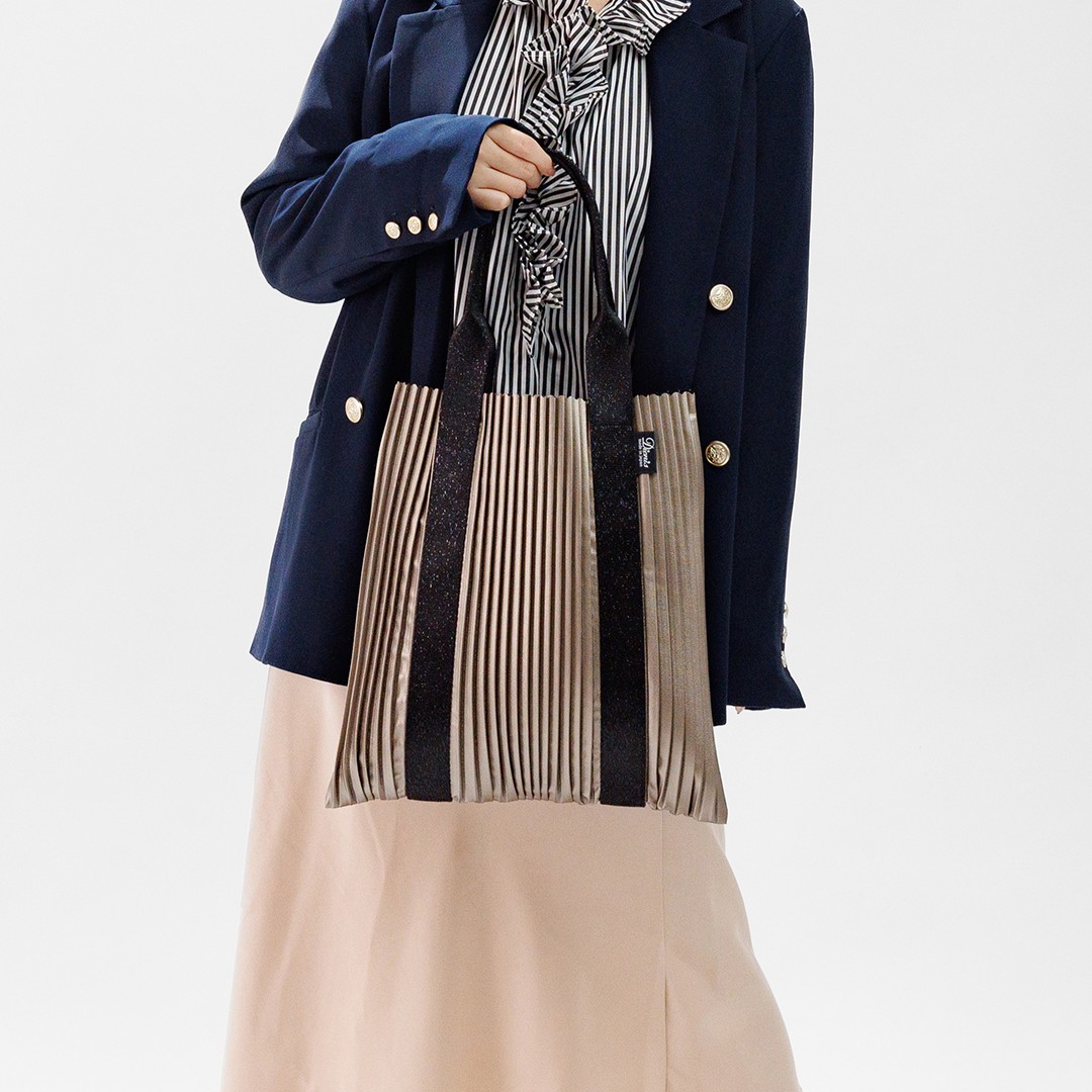 いい夫婦の日!今年はバッグをプレゼントしてみては?