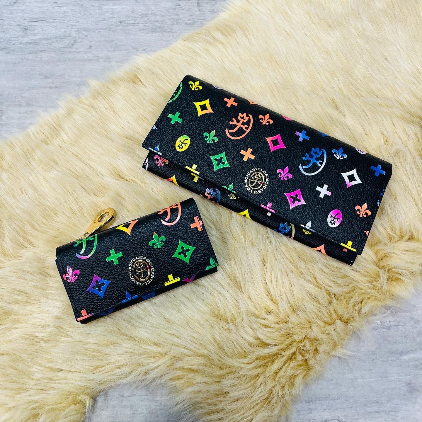 【CASTELBAJAC カステルバジャック】鮮やかなグラデーション財布