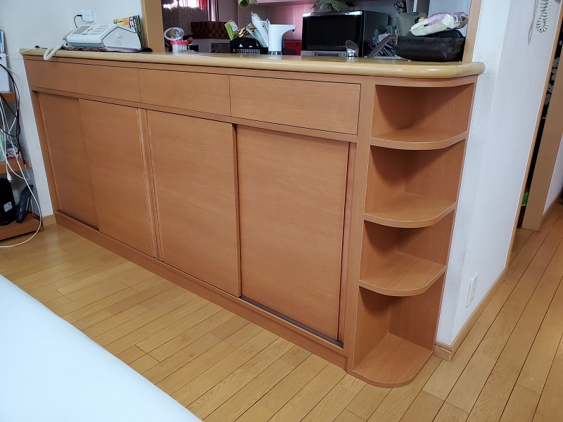 神奈川県海老名市｜オーダー家具【キッチンとリビングの間のカウンター】カウンター下収納　OJIKI工房