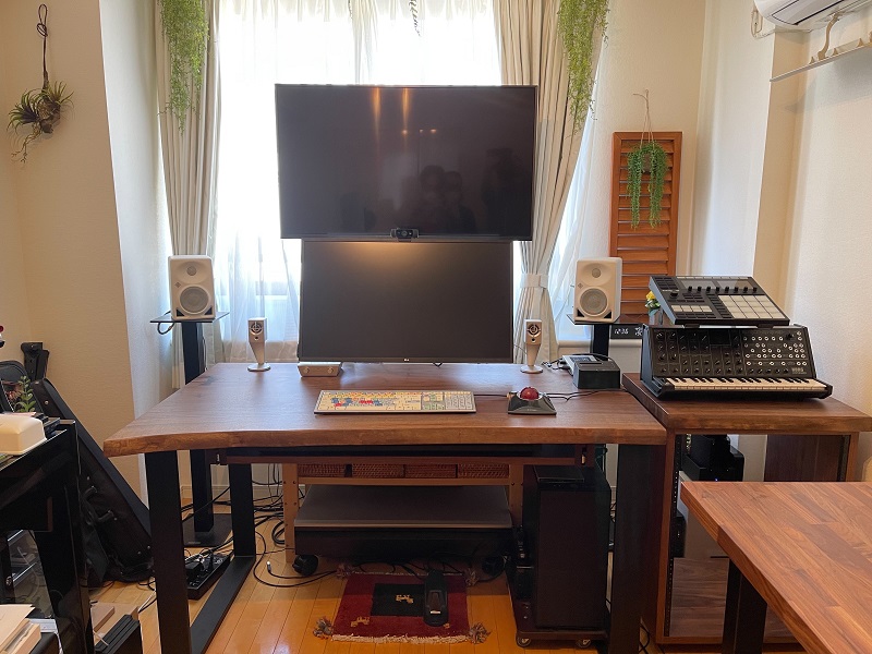 東京都代官山K邸｜家具【オーダー：ワークデスク】天然木の大型ワークデスクとサブデスク　OJIKI工房