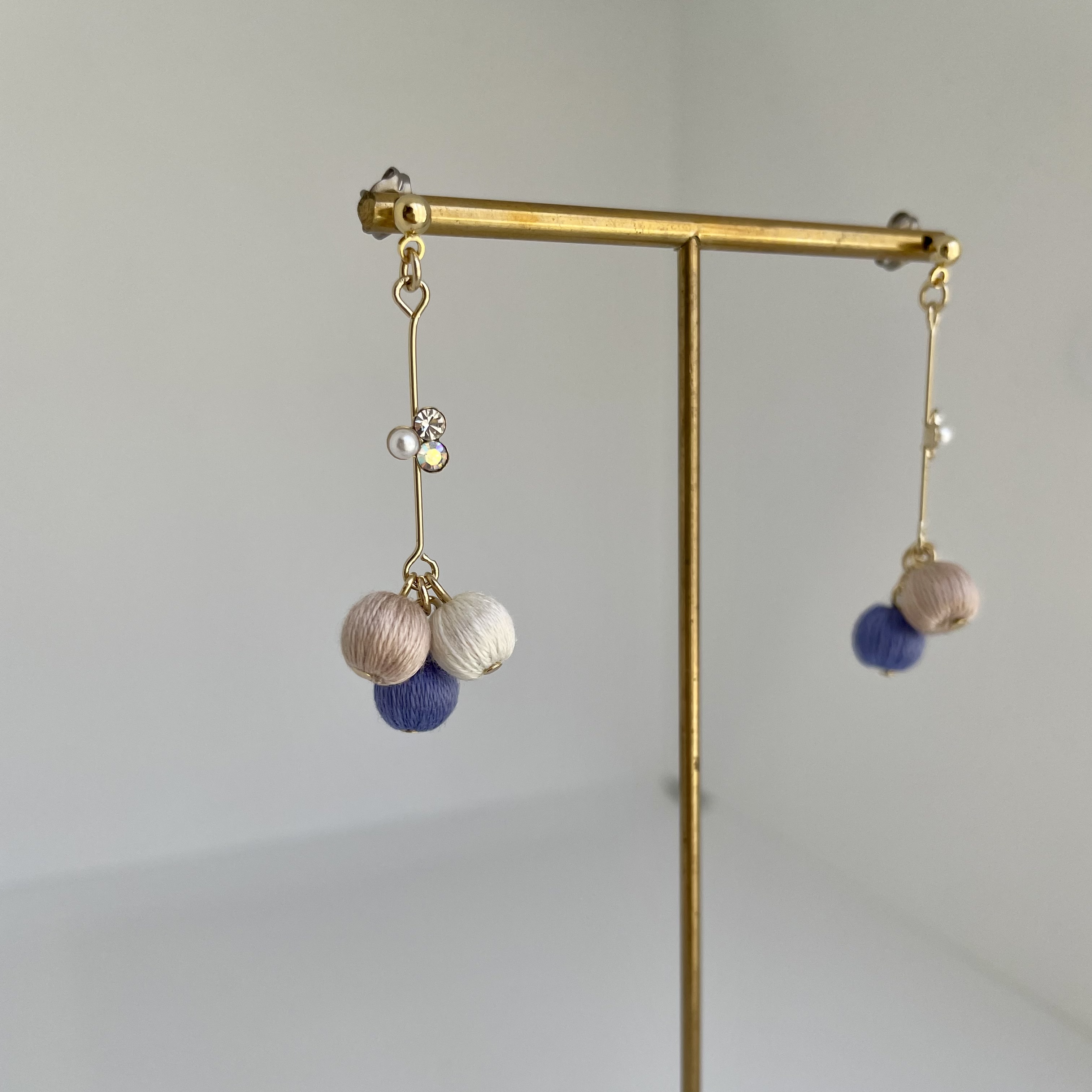 巻き玉のピアス・イヤリング追加いたしました。