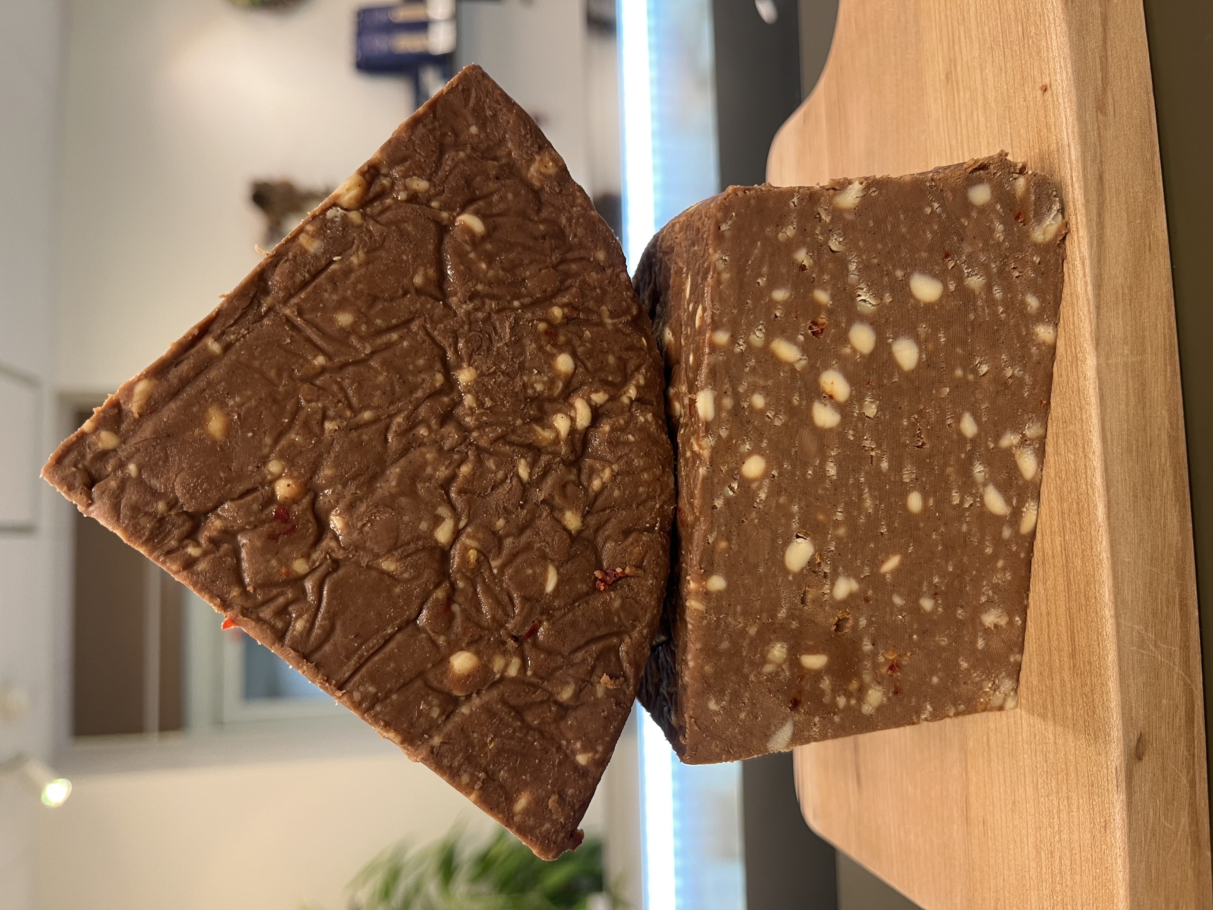 ホワイト・スティルトン・チョコレート＆チリ