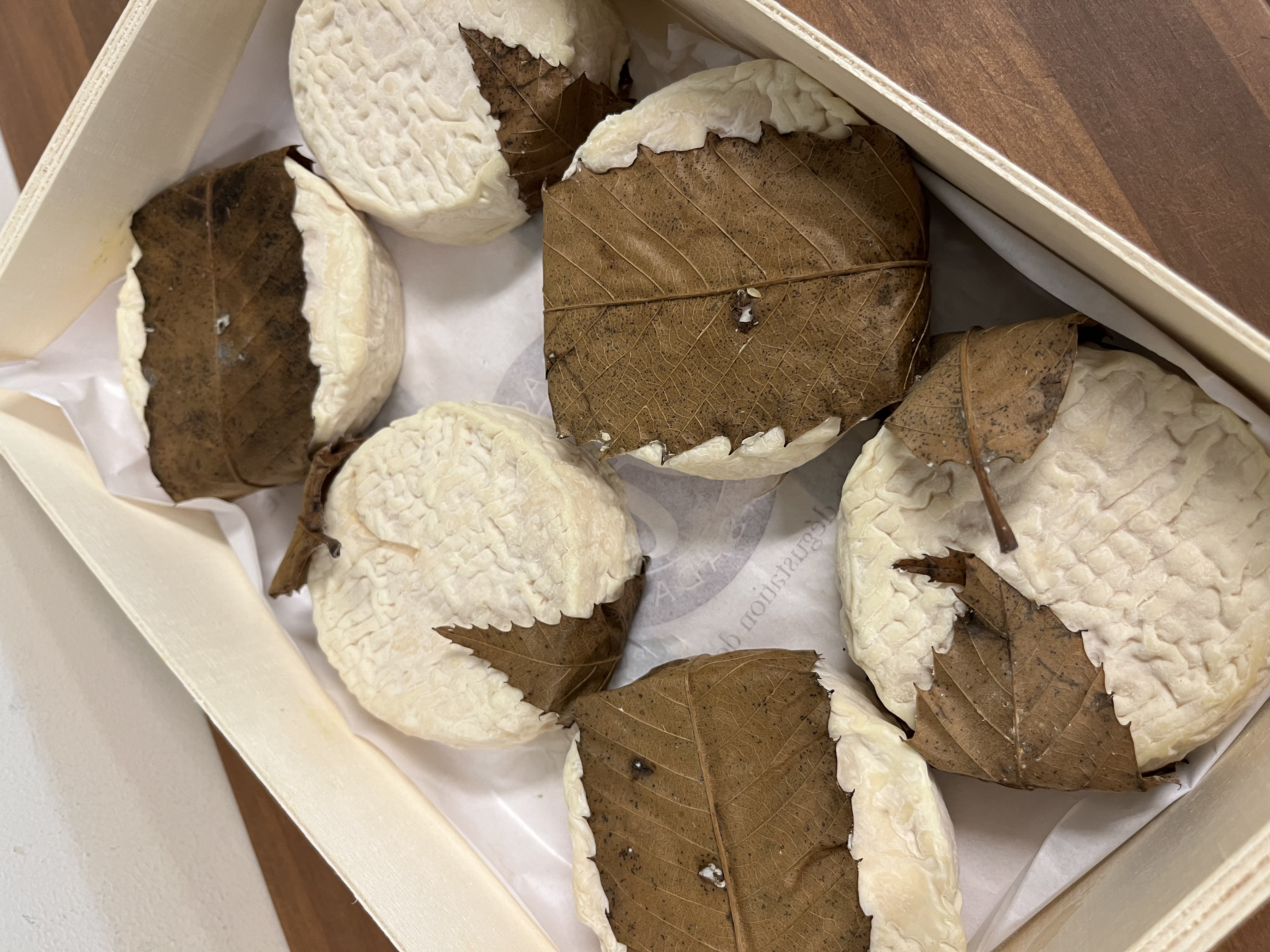 モテ•ア•ラ•フォイユ