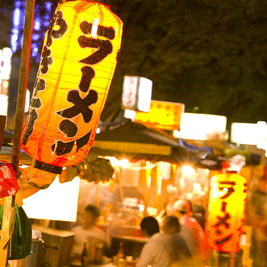 Kenzo Cafe ケンゾーカフェ 博多名物焼きラーメンと中洲の屋台料理